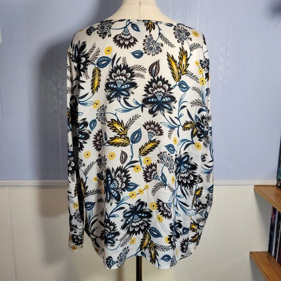 Liz Claiborne Career Extra Large Blue Yellow Floral Round Neck Longsleeve Blouse - Picture 6 of 9